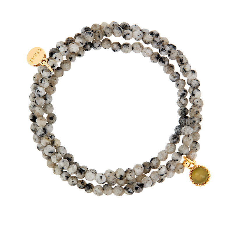 Lizas Armband und Halskette zugleich, in echten Steinen und  vielen Farben